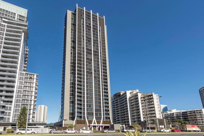 Residences 2-br River View